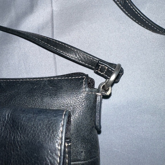 Fossil Black Leather Crossbody Bag - Picture 4 of 13